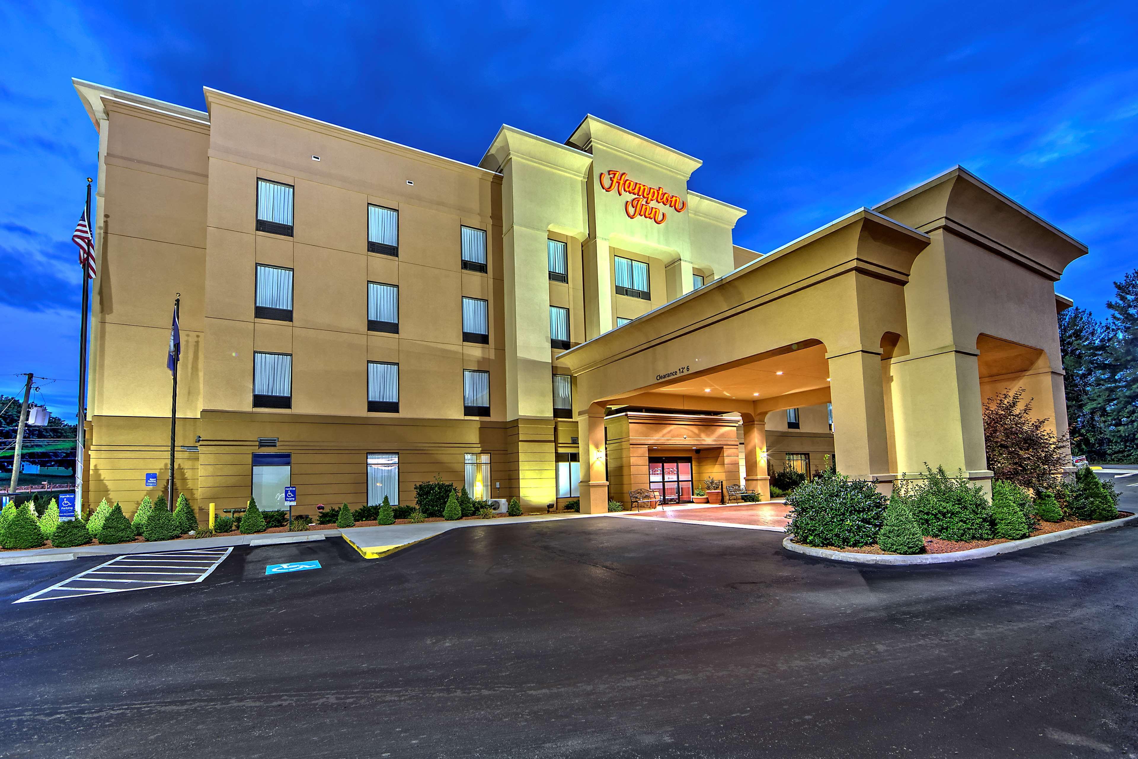 Hampton Inn Galax Zewnętrze zdjęcie